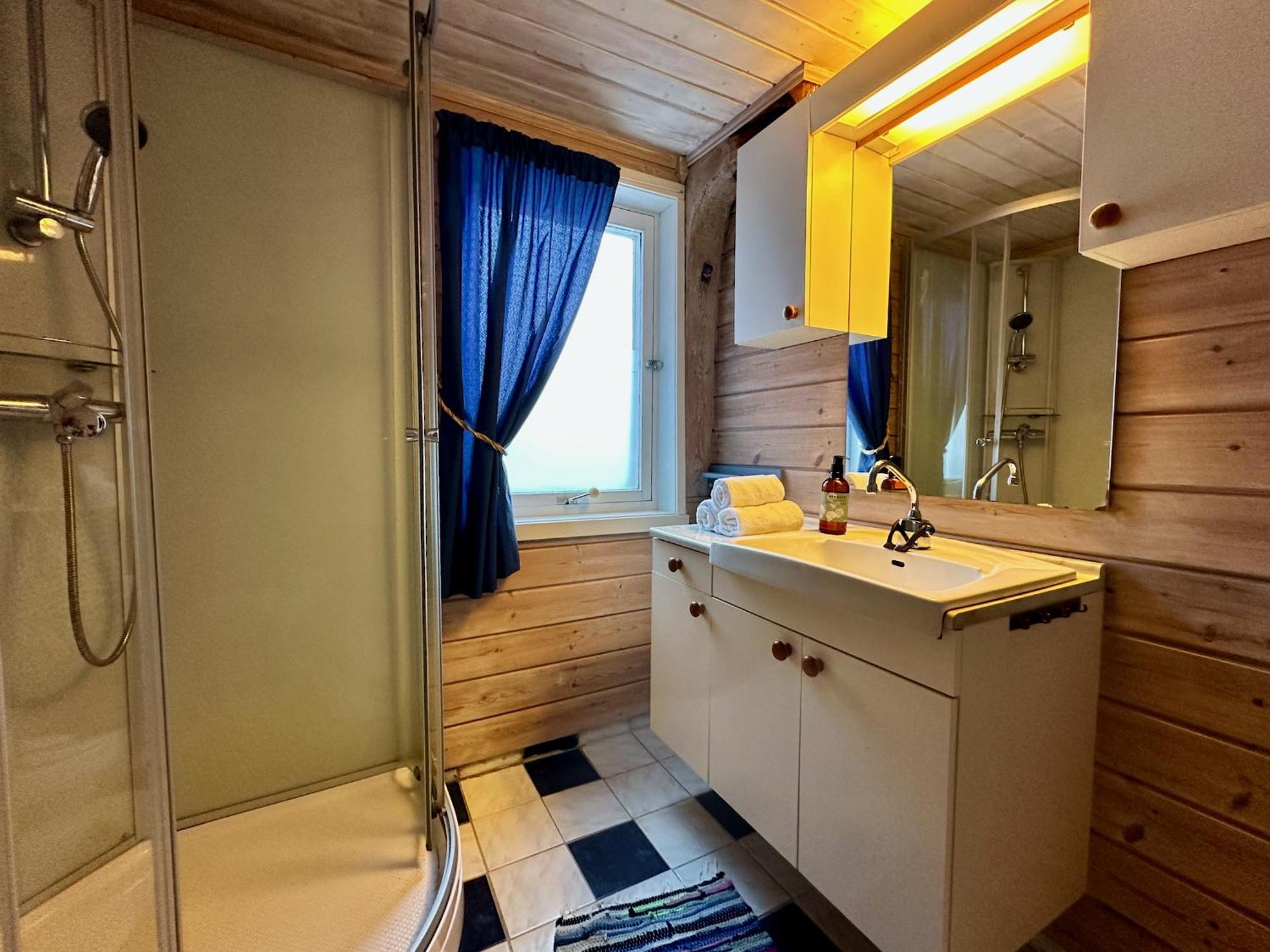Lofoten Troll Point Ferienhaus Bostad