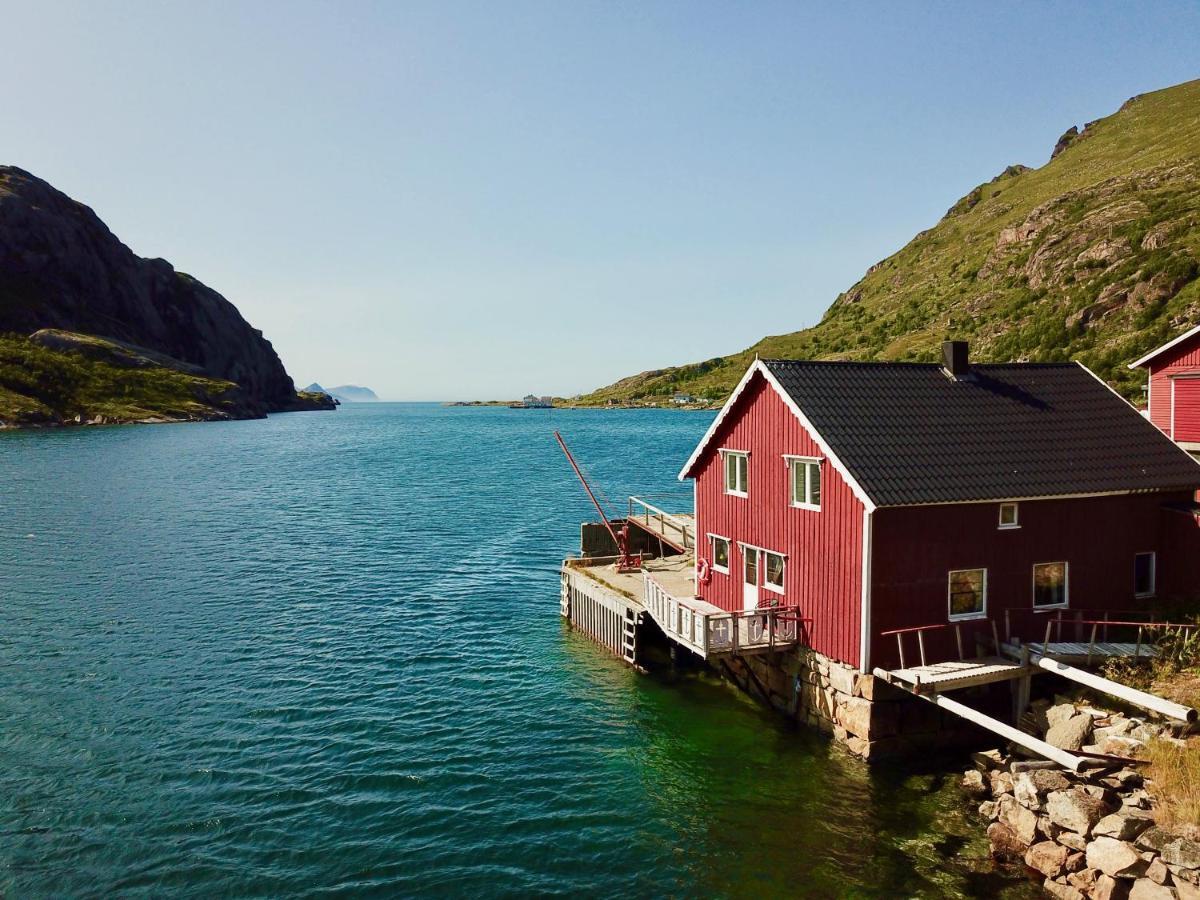 Lofoten Troll Point Ferienhaus Bostad